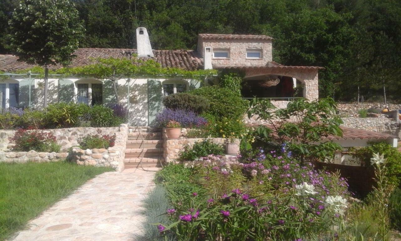 Suite Prive Chez Dunja Roumoules Екстериор снимка